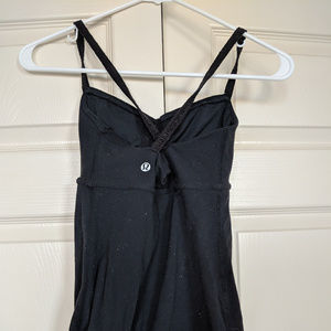 Lululemon Tank Size 2
